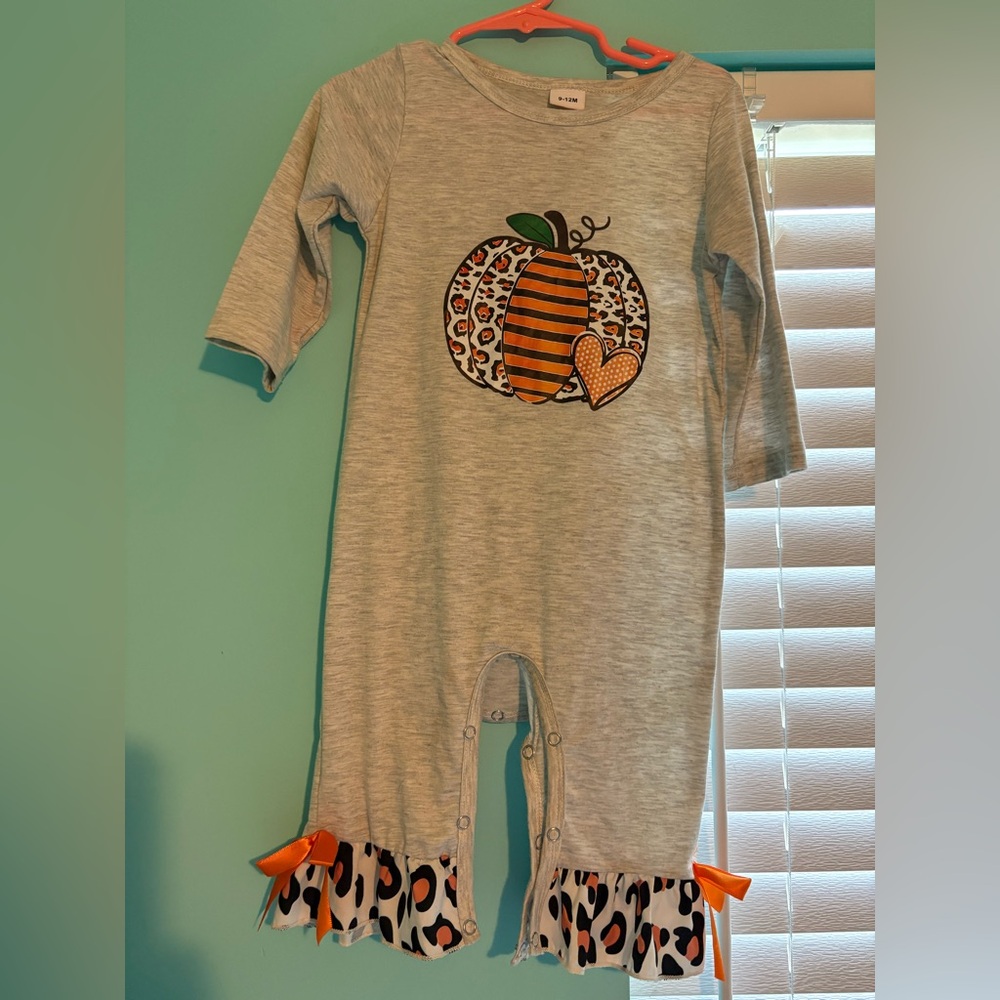 Gray Pumpkin Romper with Leopard Print Accents